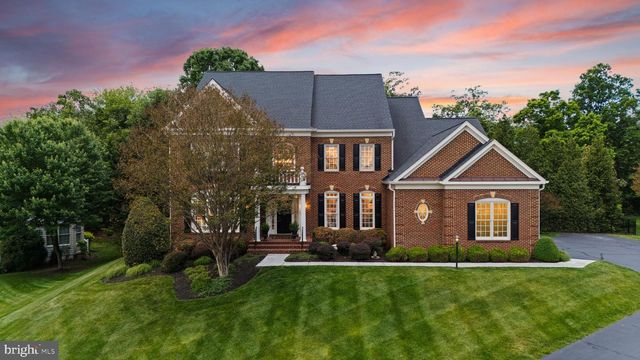 18757 UPPER MEADOW DR, Leesburg, VA 20176