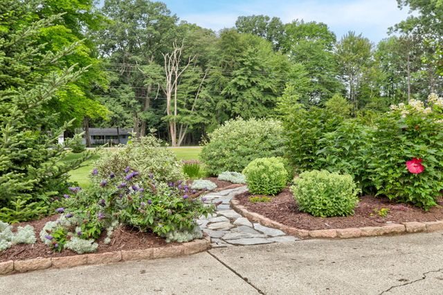 3566 S Brooks Road, Muskegon, MI 49444