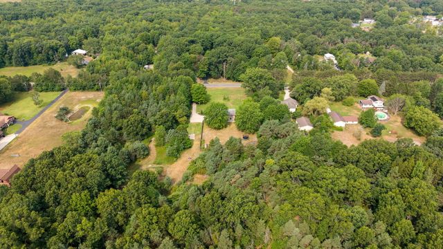 3566 S Brooks Road, Muskegon, MI 49444