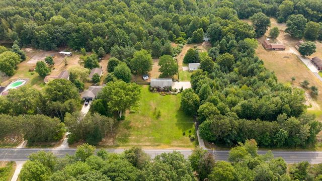 3566 S Brooks Road, Muskegon, MI 49444