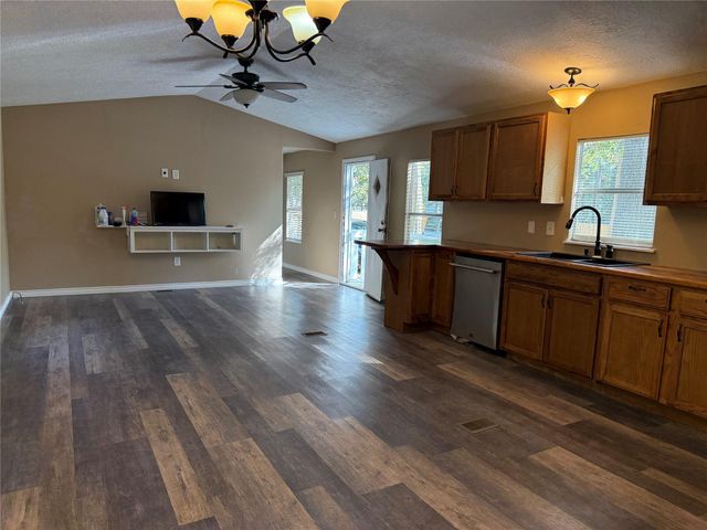 186 County Road 4283, Dayton, TX 77535