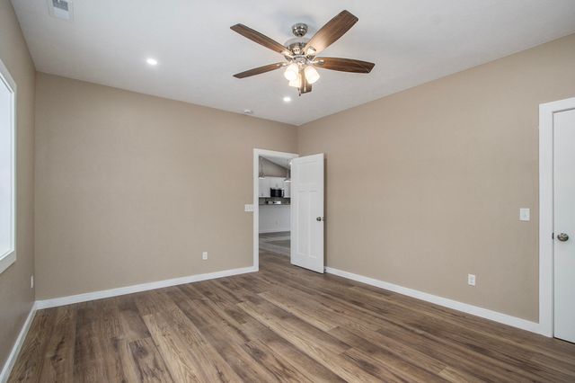 2824 E B Avenue, Plainwell, MI 49080