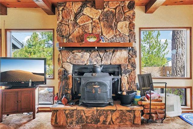 619 Landlock Landing, Big Bear Lake, CA 92315