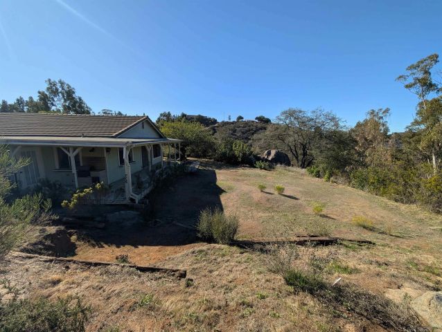 1331 Ramblewood Rd, Alpine, CA 91901