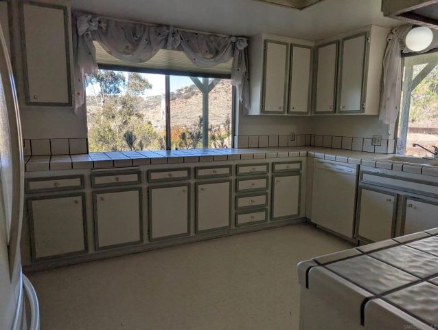 1331 Ramblewood Rd, Alpine, CA 91901