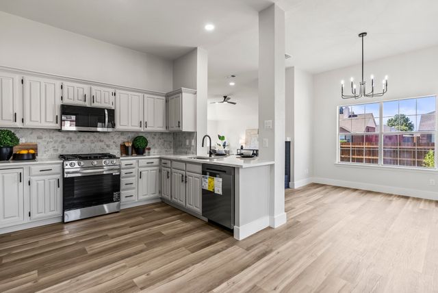 4822 Mize Court, Rowlett, TX 75088