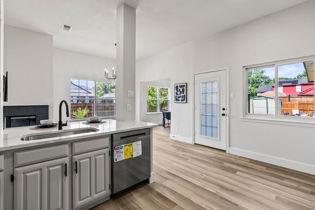 4822 Mize Court, Rowlett, TX 75088