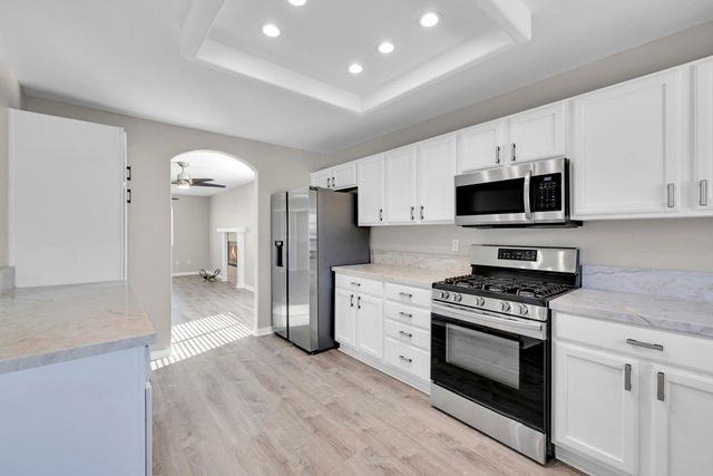 9271 Brookline Avenue, Desert Hot Springs, CA 92240