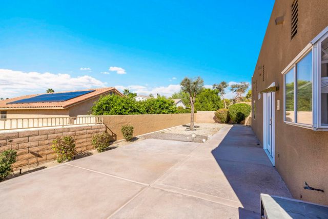 9271 Brookline Avenue, Desert Hot Springs, CA 92240