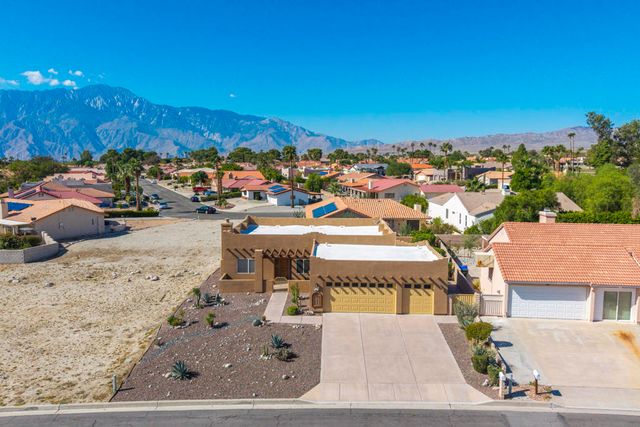 9271 Brookline Avenue, Desert Hot Springs, CA 92240