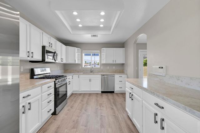 9271 Brookline Avenue, Desert Hot Springs, CA 92240