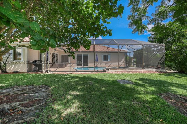 1928 Water Ridge Dr, Weston, FL 33326
