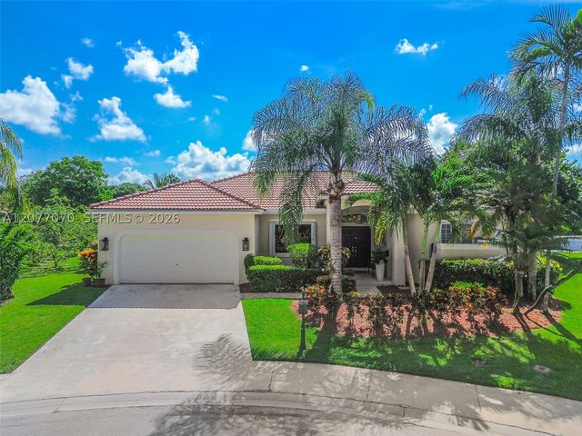 1928 Water Ridge Dr, Weston, FL 33326