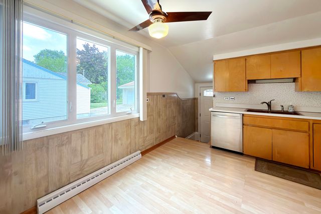 3000 starling Lane, Rolling Meadows, IL 60008