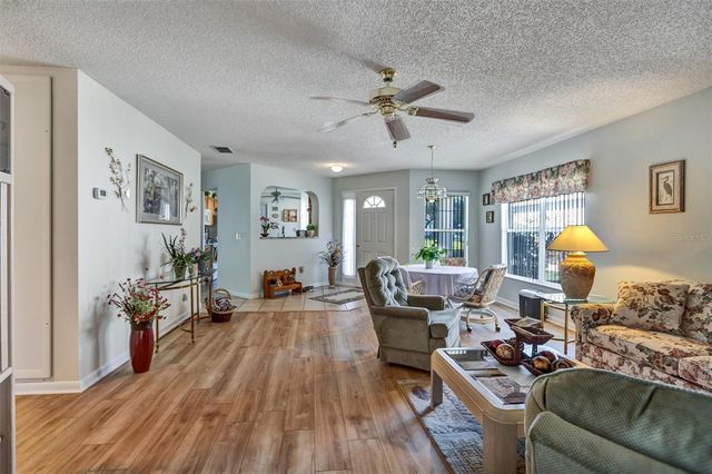 9485 SW 92ND ST ROAD, Ocala, FL 34481