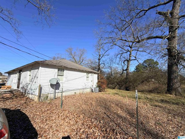 6416 WOODBERRY LANE, Bessemer, AL 35022