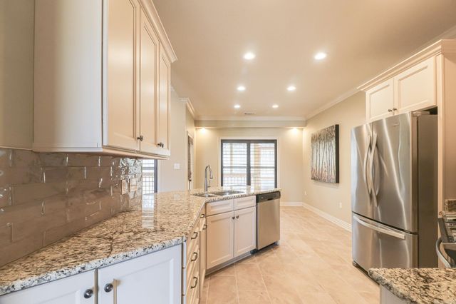 1985 Windy Lane, Jonesboro, AR 72404