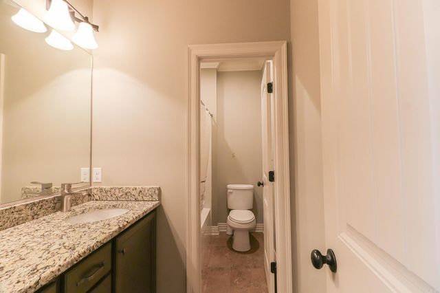 1985 Windy Lane, Jonesboro, AR 72404