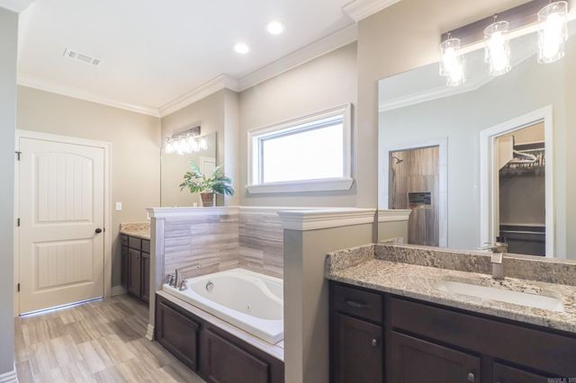 1985 Windy Lane, Jonesboro, AR 72404