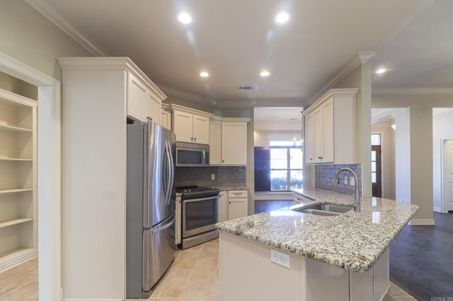 1985 Windy Lane, Jonesboro, AR 72404