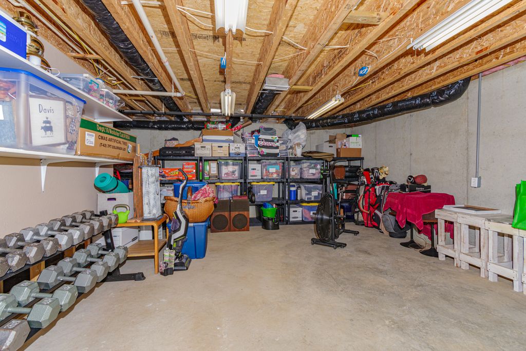 Image 25 of property listing at 4786 KELLER Road, Iuka, IL 62849