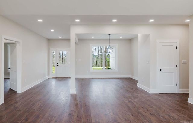 123 MURRAY HILL PLACE, Hot Springs, AR 71913