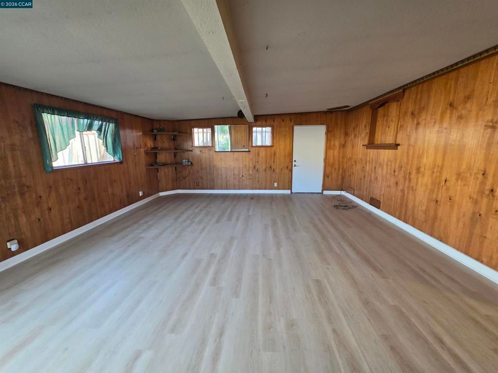 Image 14 of property listing at 15044 Juniper St, San Leandro, CA 94579