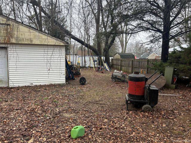 309 Depot Road, Huntington Station, NY 11746