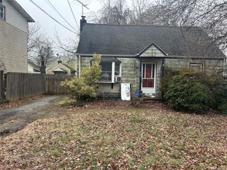 309 Depot Road, Huntington Station, NY 11746