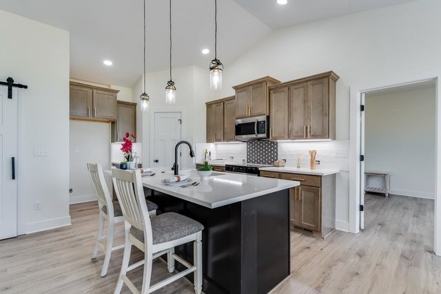 5758 N Edwards St., Wichita, KS 67204