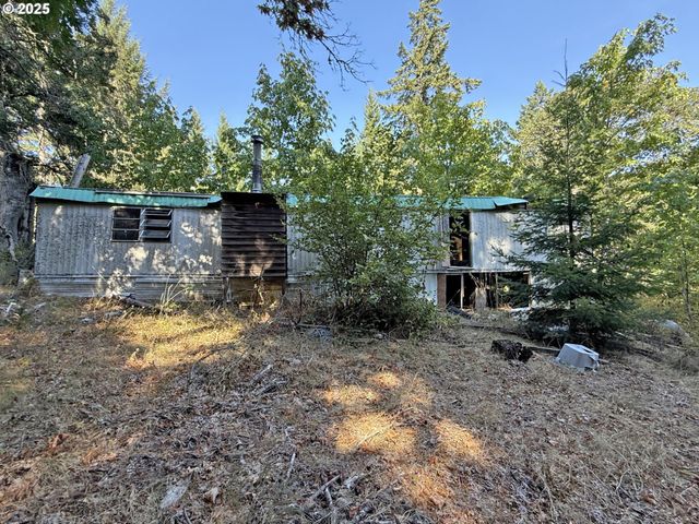 121 Cooke Rd, White Salmon, WA 98672