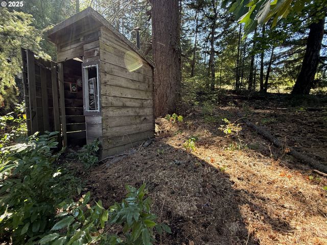 121 Cooke Rd, White Salmon, WA 98672