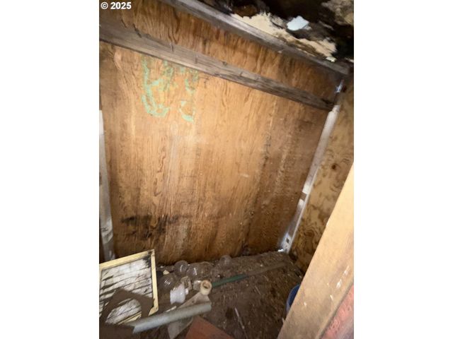 121 Cooke Rd, White Salmon, WA 98672