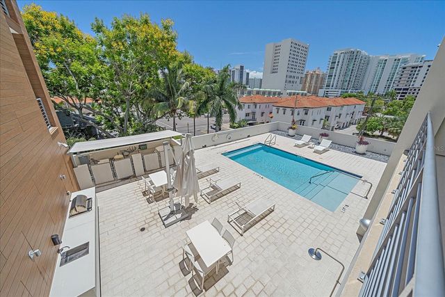 332 COCOANUT AVENUE 406, Sarasota, FL 34236