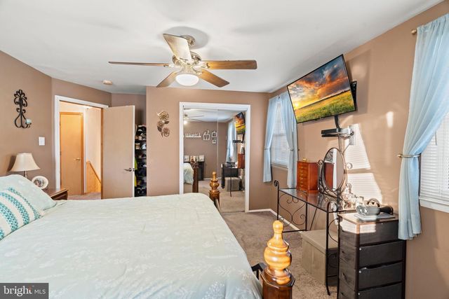 406 RHODE ISLAND AVE, Cherry Hill, NJ 08002