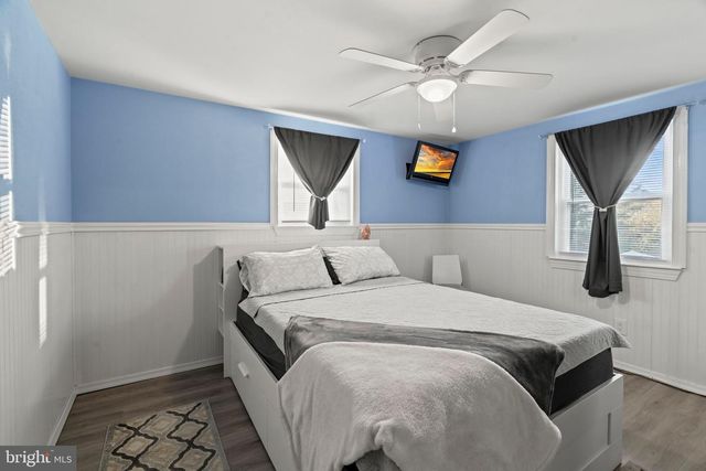 406 RHODE ISLAND AVE, Cherry Hill, NJ 08002