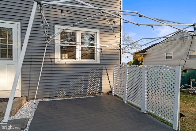 406 RHODE ISLAND AVE, Cherry Hill, NJ 08002