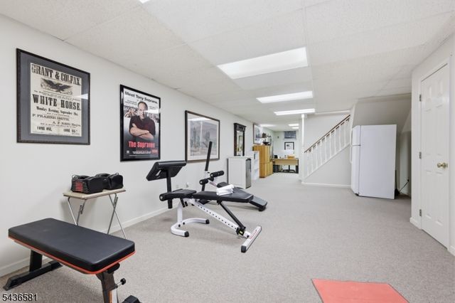 9 Proprietor Ln, Readington Twp., NJ 08889