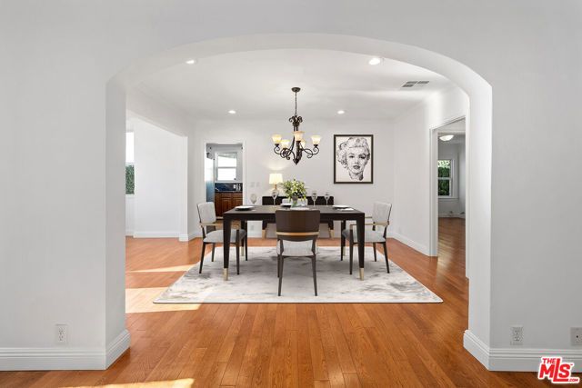 409 N Kilkea Drive, Los Angeles, CA 90048