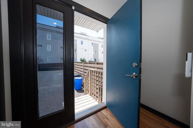 2350 E YORK ST, Philadelphia, PA 19125
