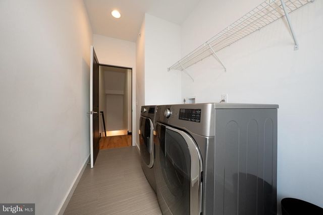 2350 E YORK ST, Philadelphia, PA 19125