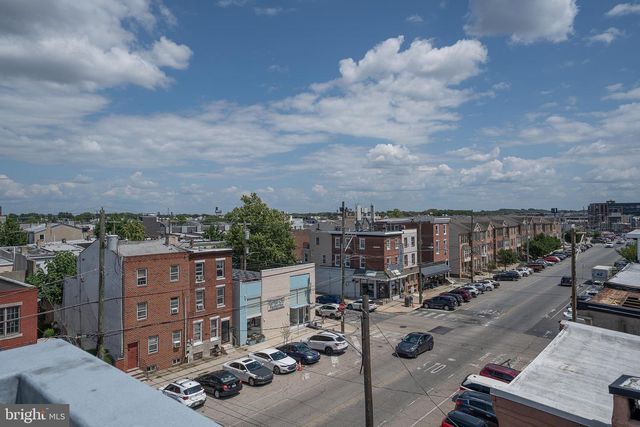 2350 E YORK ST, Philadelphia, PA 19125