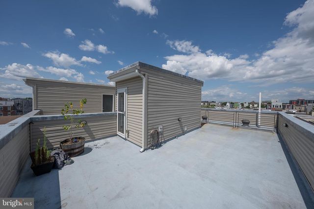 2350 E YORK ST, Philadelphia, PA 19125