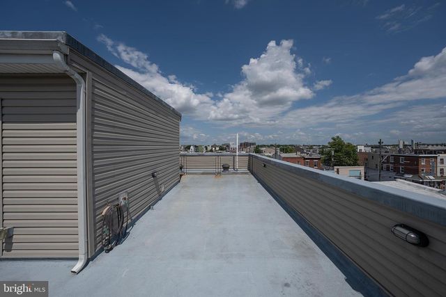 2350 E YORK ST, Philadelphia, PA 19125