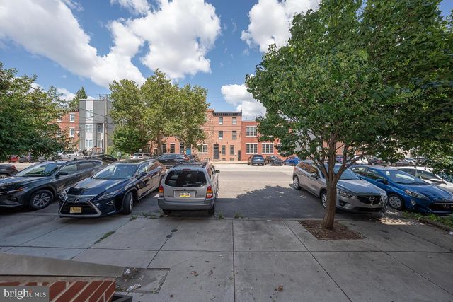 2350 E YORK ST, Philadelphia, PA 19125