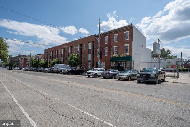 2350 E YORK ST, Philadelphia, PA 19125