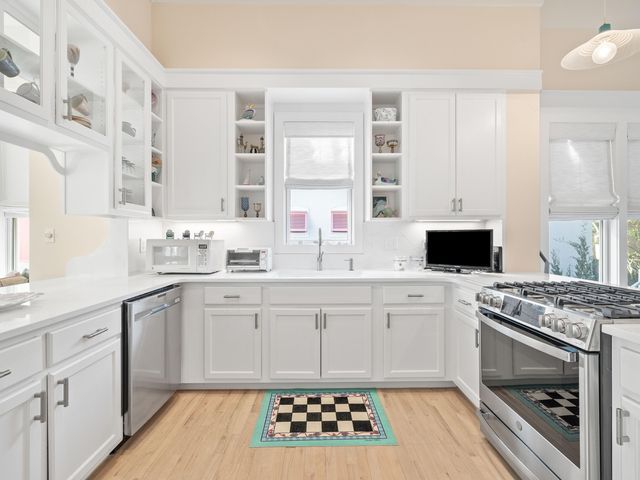 338 Rue Caribe, Miramar Beach, FL 32550