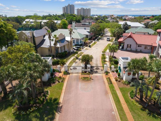 338 Rue Caribe, Miramar Beach, FL 32550