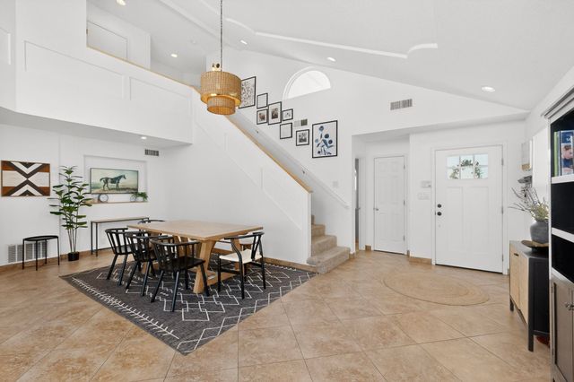 8808 Freemont Ellis Court NE, Albuquerque, NM 87122