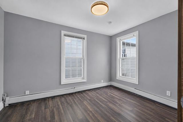 255 KENNEDY BLVD, Bayonne, NJ 07002